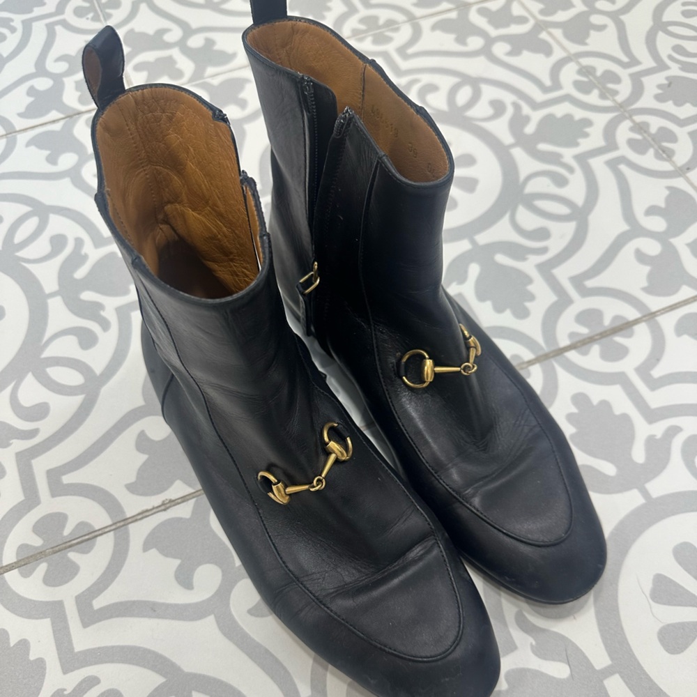Gucci boots